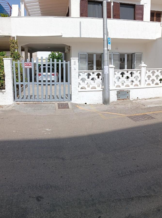 Casa Bro Villa Torre dell'Orso Eksteriør billede