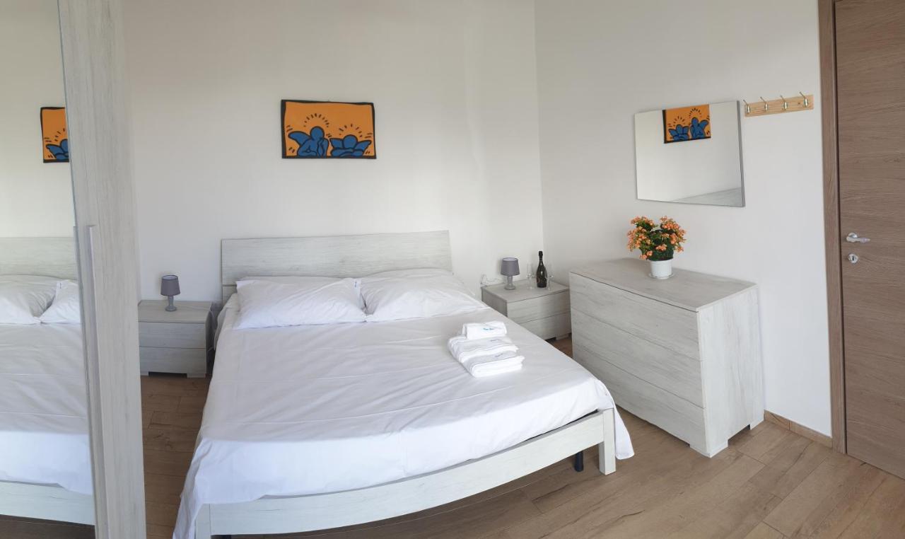 Casa Bro Villa Torre dell'Orso Eksteriør billede